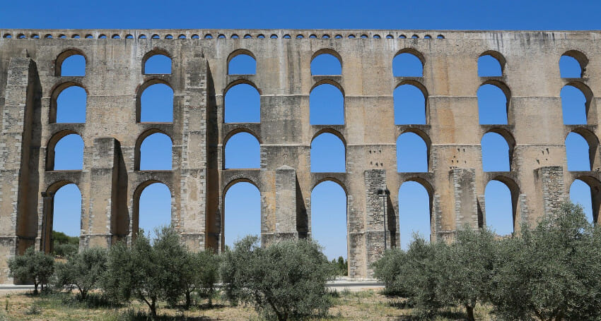 The Art and Engineering of Ancient Roman Aqueducts